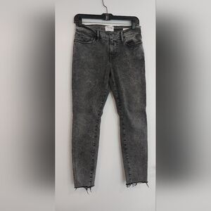 Frame Denim Le Skinny De Jeanne Raw Hem Faded Black/Dark Gray Size 29